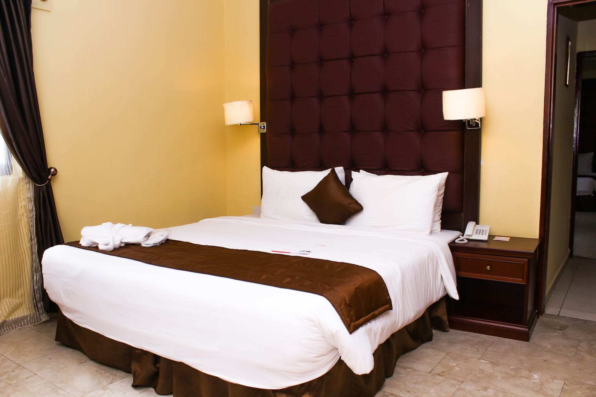 Bolingo Hotel Abuja Kültér fotó